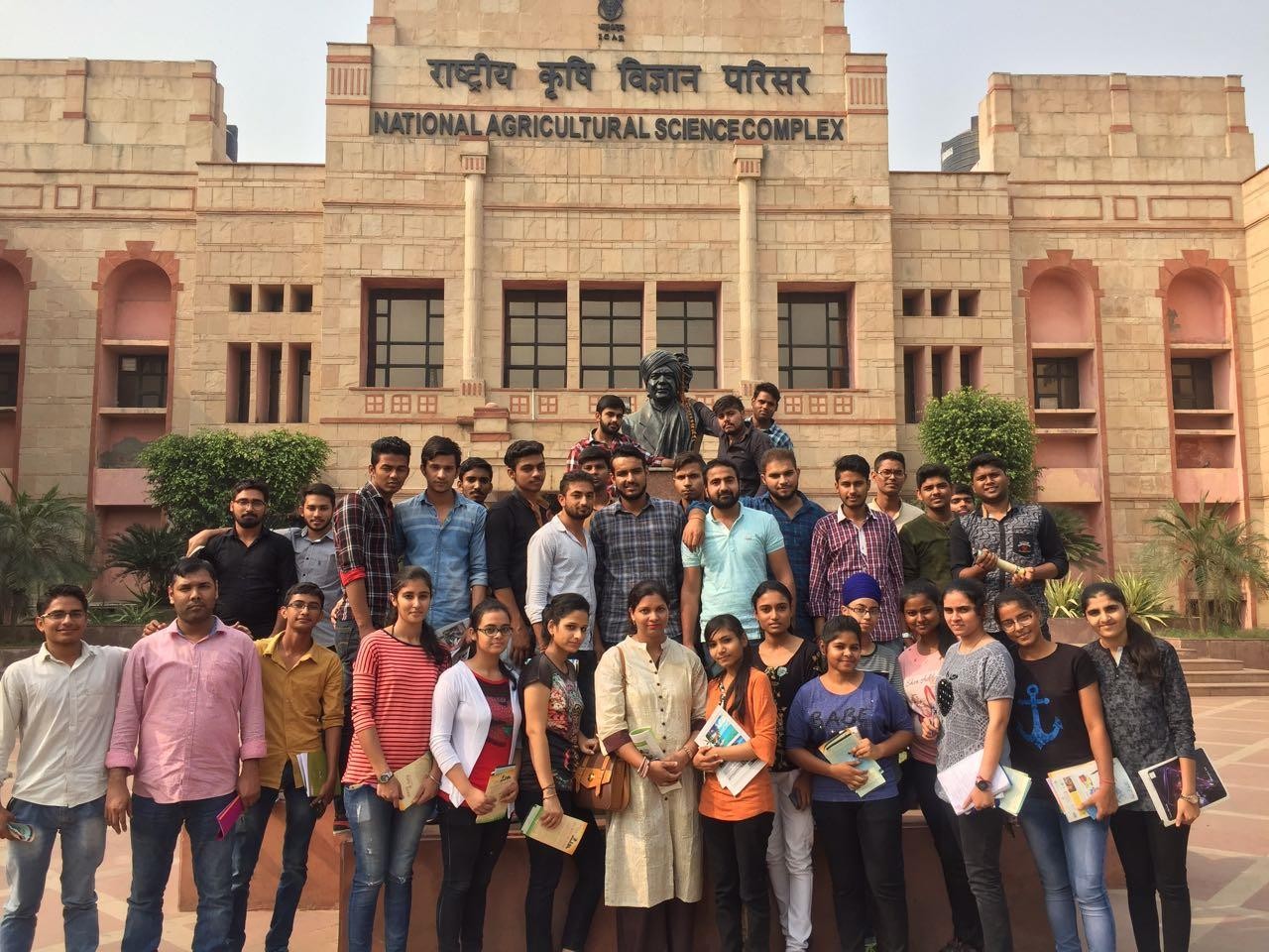 B.Sc. (Agri.) students visit to NASM, NASC Complex 